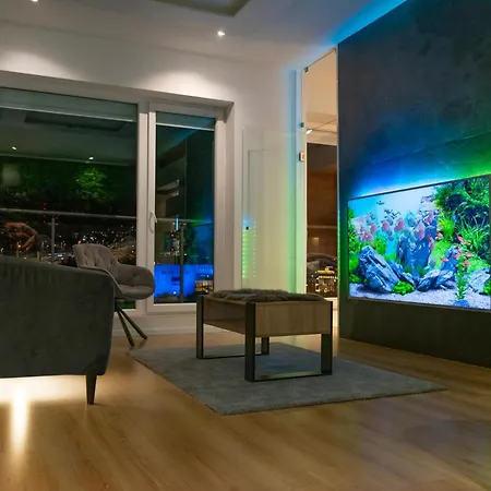 Dunapartman Budapest